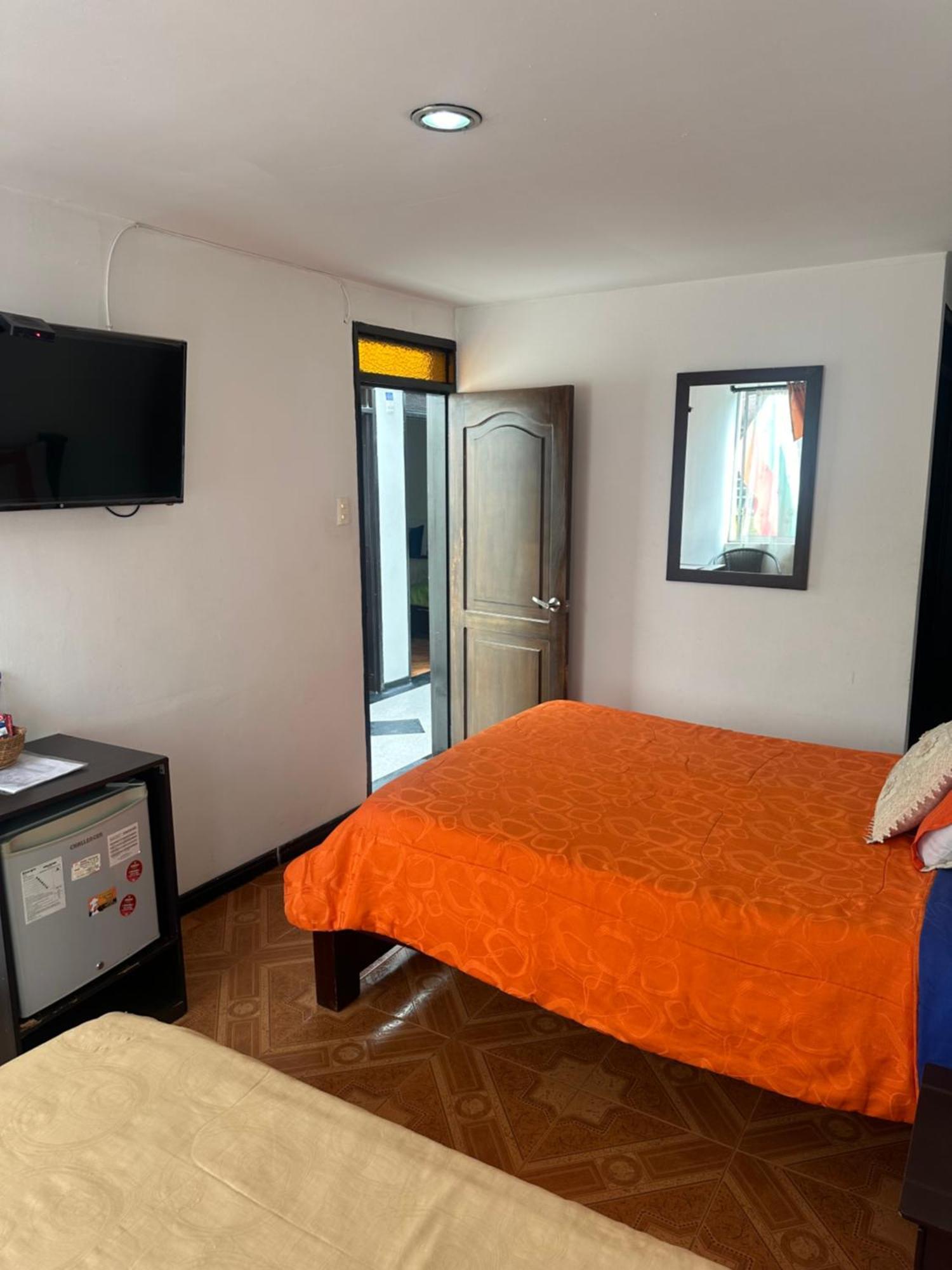 Hotel Royal Suite Manizales Zewnętrze zdjęcie