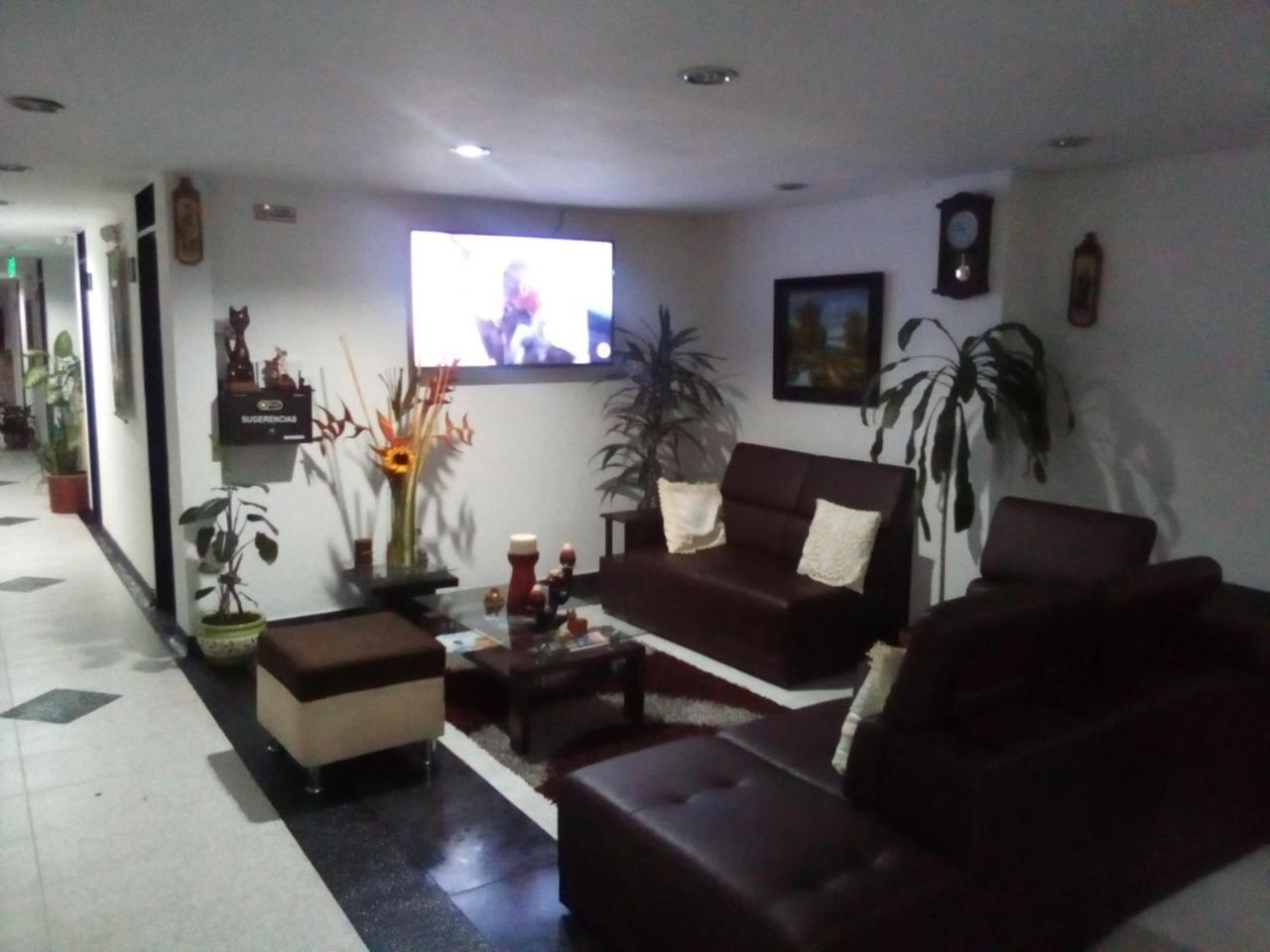 Hotel Royal Suite Manizales Zewnętrze zdjęcie